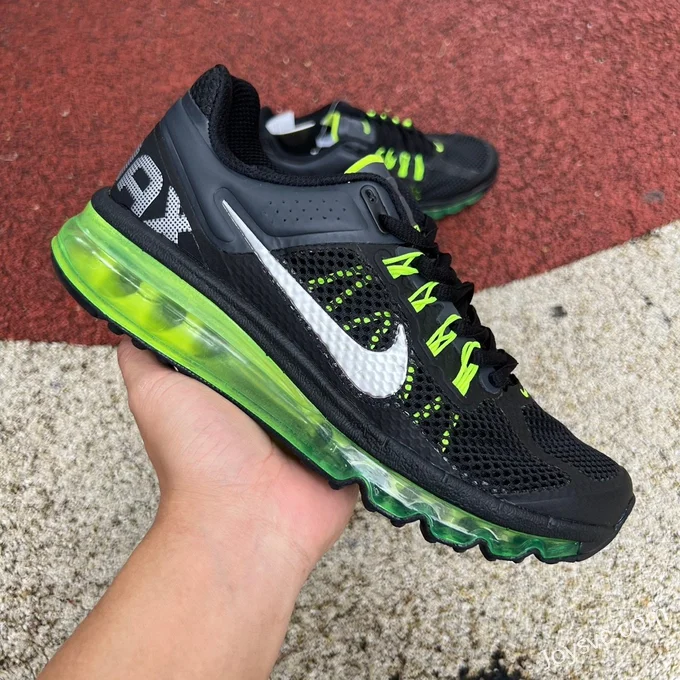 Nike Air Max 2013 Black Green Cushioned Running Shoes 555426-003