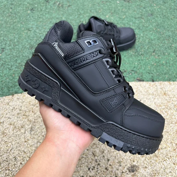 Louis Vuitton Trainer Maxi Black Soul