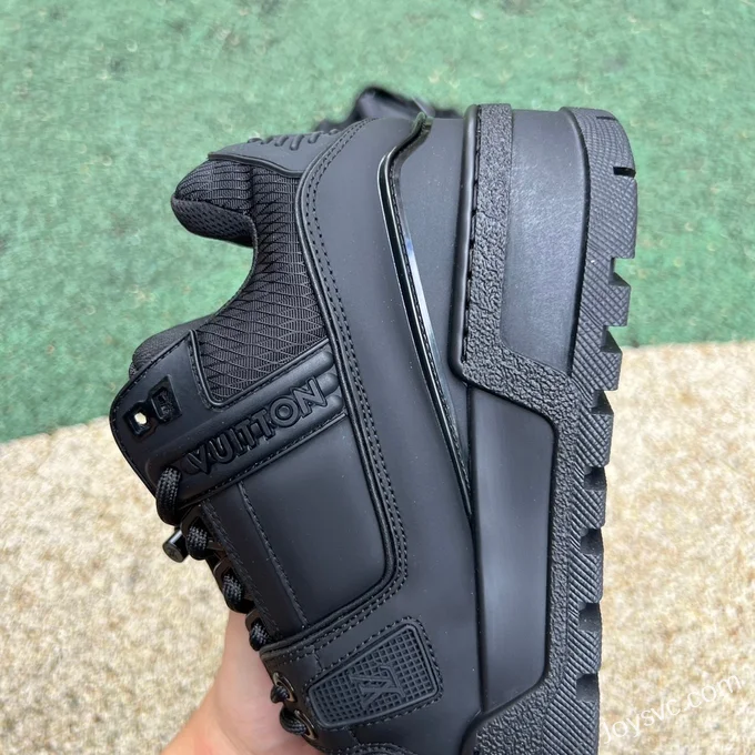 Louis Vuitton Trainer Maxi Black Soul