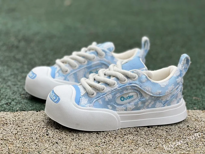 NO1 x Ouder Smiler Blue White Casual Sneakers