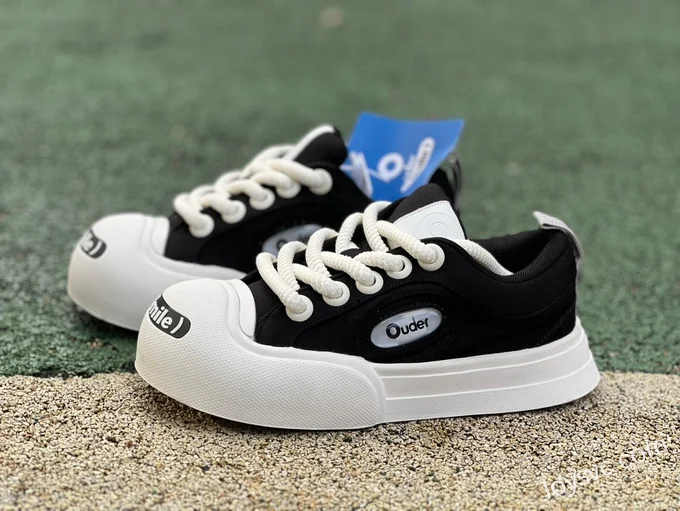 NO1 x Ouder Smiler Black White Casual Sneakers