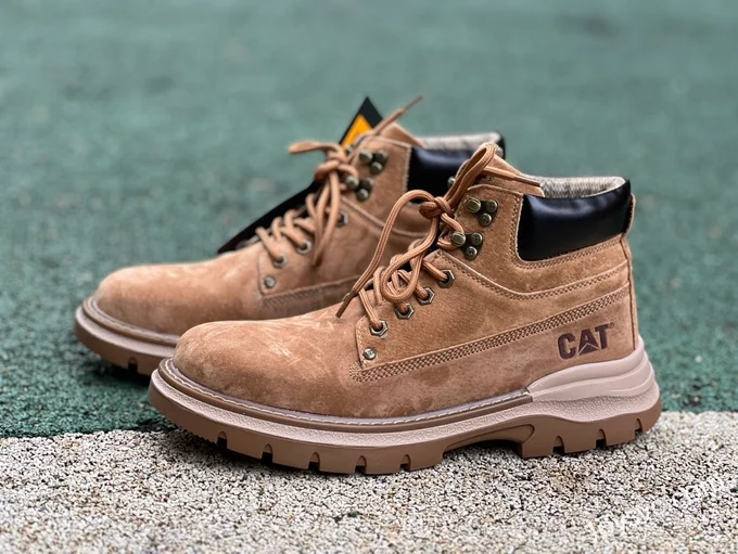 CAT Mid Top Brown Outdoor Boots