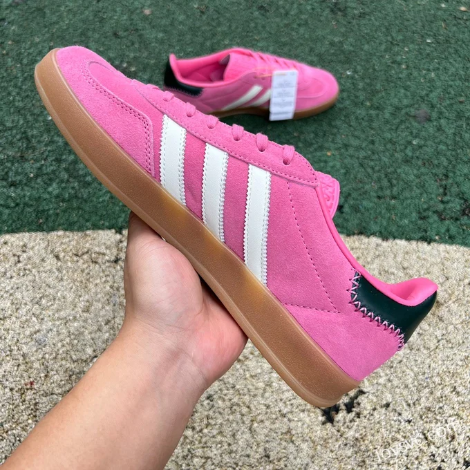 Adidas Gazelle Pink Retro Sneakers JI2014