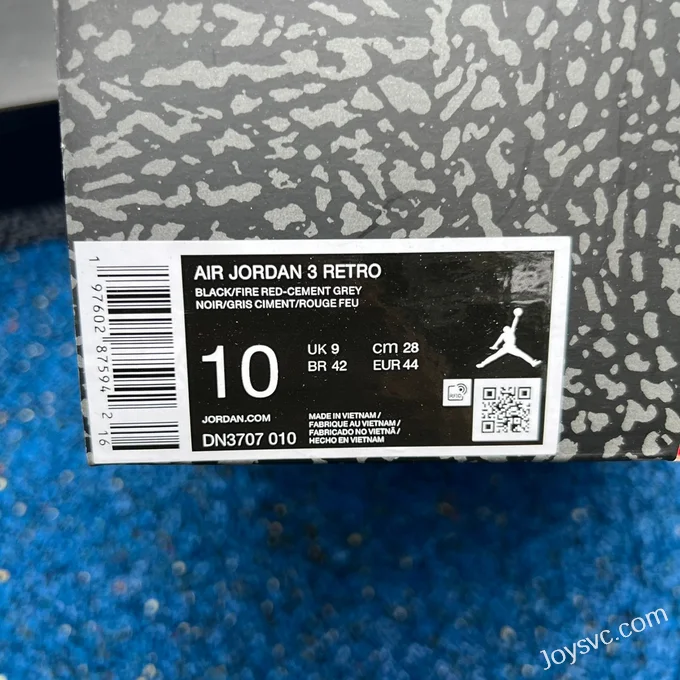 Air Jordan 3 Black Cement DN3707-010