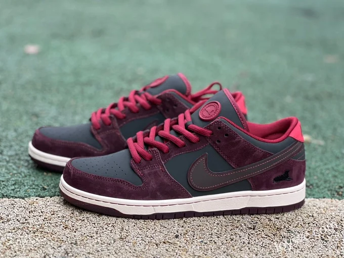 Riot Skateshop x Nike SB Dunk Low Red Black FZ1289-200