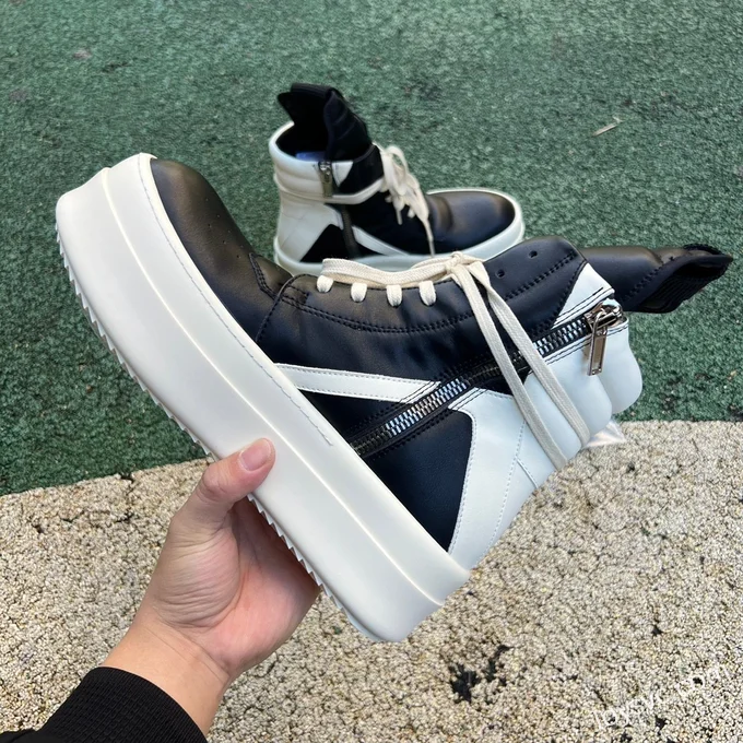 RICK OWENS High Top Black White FW23 LUXOR Sneakers