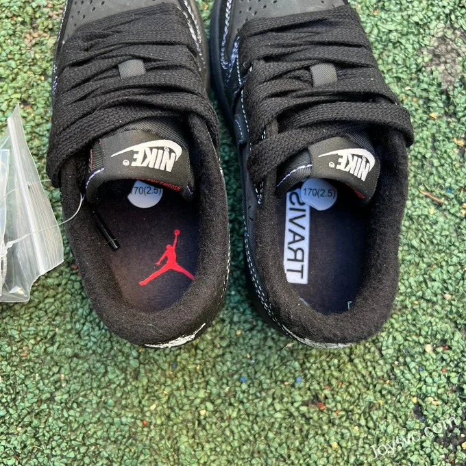 Travis Scott x Air Jordan 1 Low DO5442-001 Black Kids Version