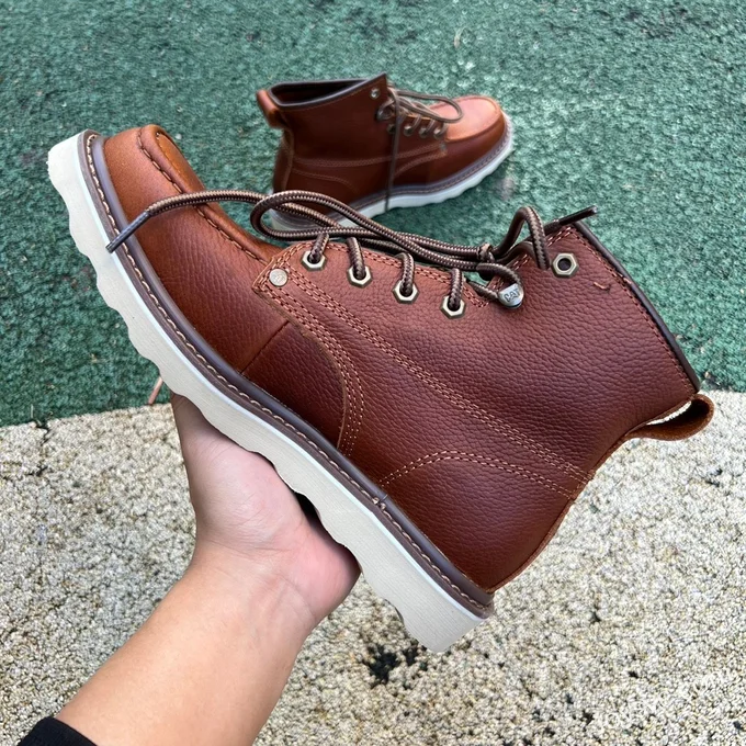 Caterpillar Red Brown Boots - Rugged Outdoor Footwear