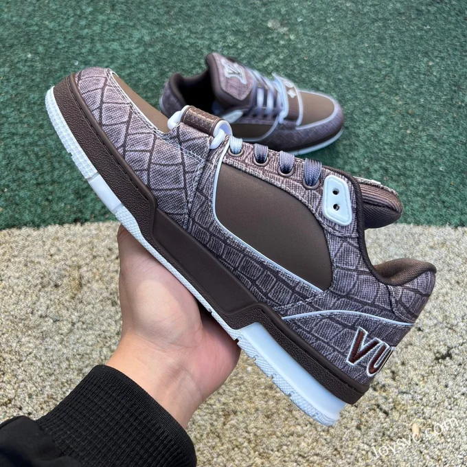 Louis Vuitton Trainer Brown Navy