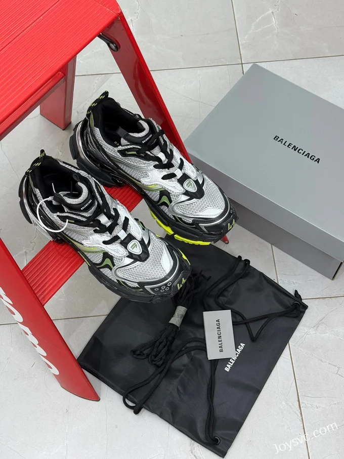 Balenciaga Paris 7.0 Runner Silver Black Sneakers