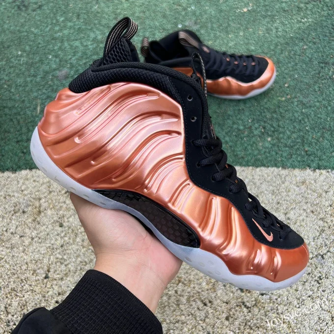 Nike Foamposite One in Copper