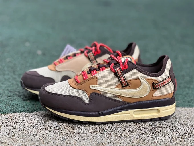 Travis Scott x Nike Air Max 1 Baroque Brown DO9392-200