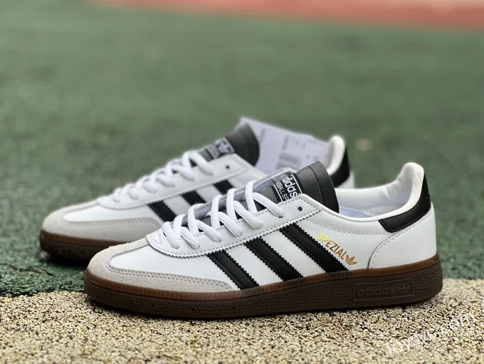 Adidas Samba OG White Grey Black Retro Sneakers IE3403