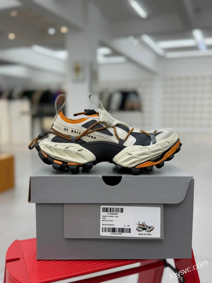 Balenciaga 15th Gen 18XL Hiking Outdoor Orange Sneakers