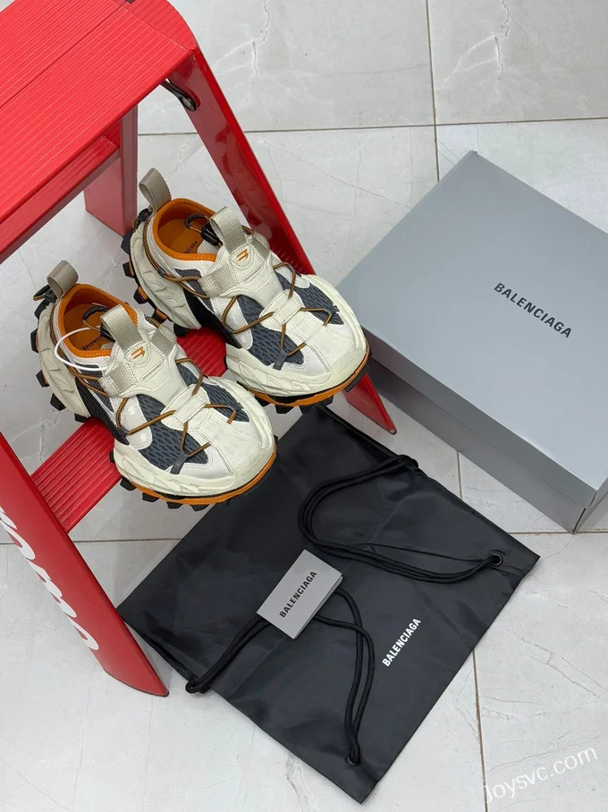 Balenciaga 15th Gen 18XL Hiking Outdoor Orange Sneakers