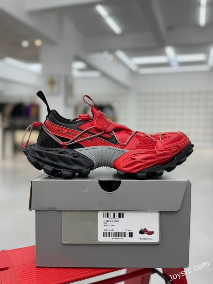 Balenciaga 15th Gen 18XL Hiking Outdoor Black Red Sneakers