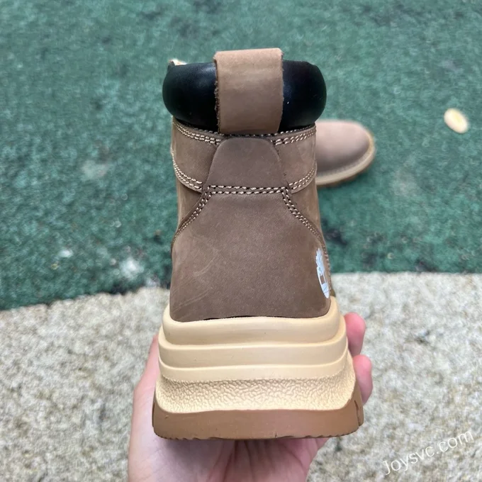 Timberland Mid-Top Boots in Dark Brown