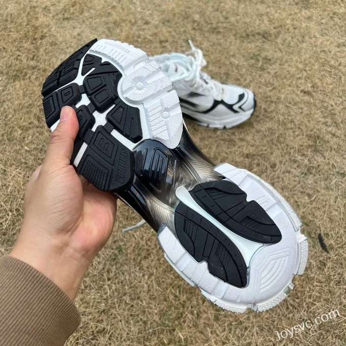 Balenciaga Runner 7.5 White Black Sneakers