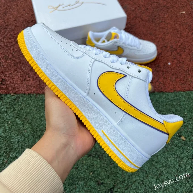 Kobe Bryant x Nike Air Force 1 Low Retro QS FZ1151-100