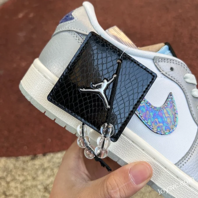 Air Jordan 1 Low HF3144-100 White Grey Silver Laser CNY