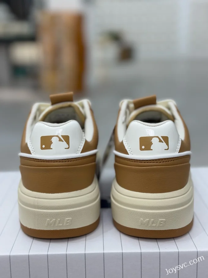 MLB Chunky Liner Beige Dad Shoes GP001