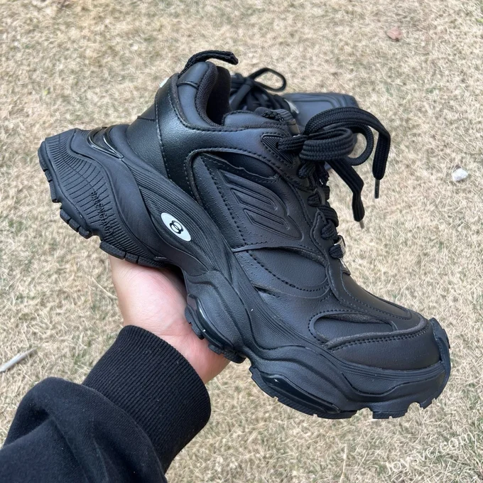 Balenciaga All Black Sneakers