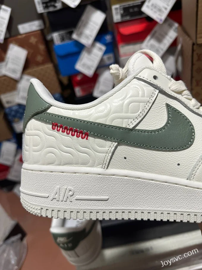 Nike Air Force 1 '07 LV8 White Green Snake Year HV5979-130