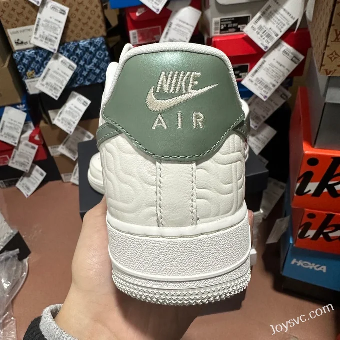 Nike Air Force 1 '07 LV8 White Green Snake Year HV5979-130