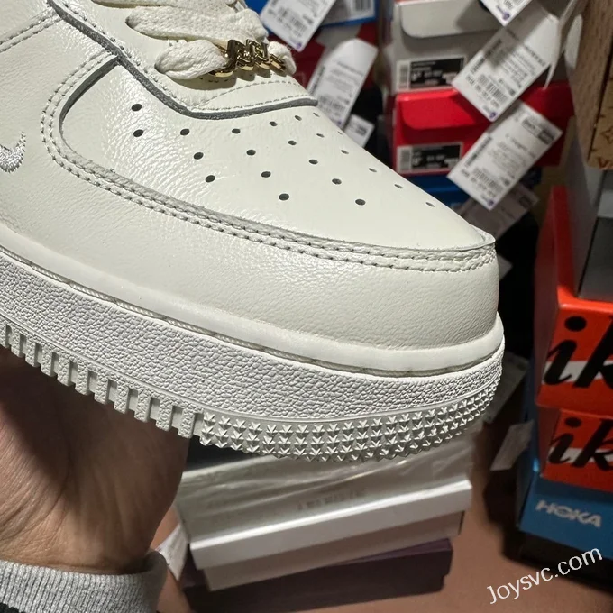 Nike Air Force 1 '07 LV8 White Green Snake Year HV5979-130