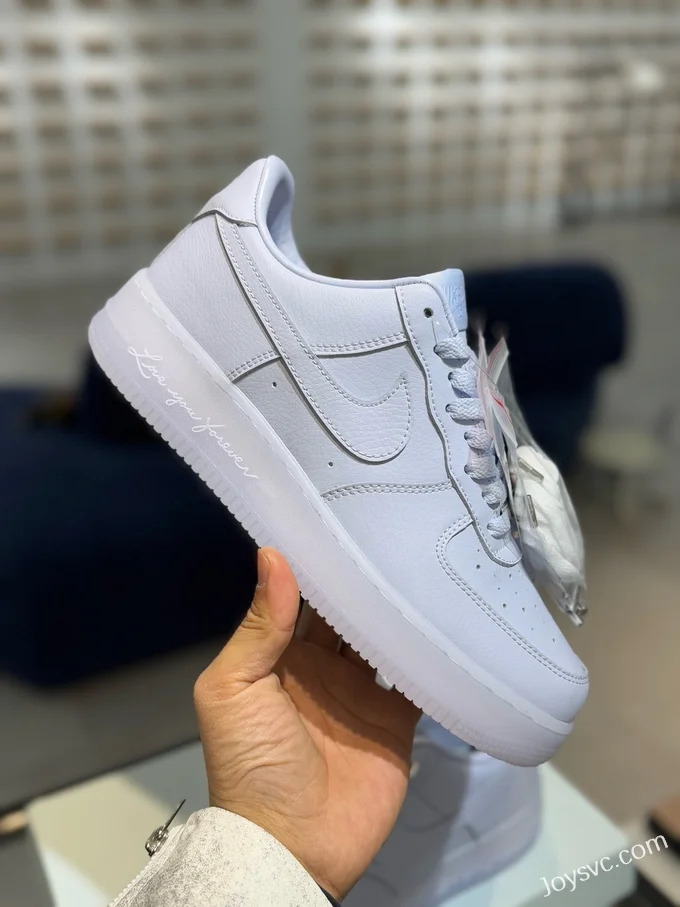 Nike Air Force 1 Low 