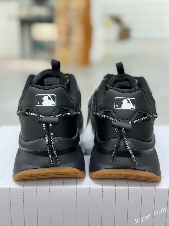 MLB Chunky Runner Shoes, Black 3ASHCRR3N (GP004)