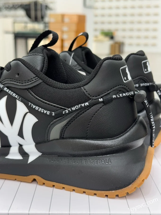 MLB Chunky Runner Shoes, Black 3ASHCRR3N (GP004)