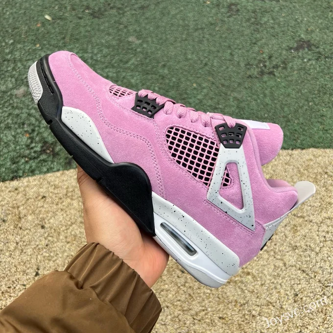 Nike Air Jordan 4 WMNS Sneakers, White/Pink AQ9129-501