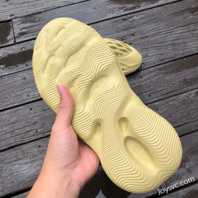 Adidas Yeezy Foam Runner Beige Sulfur GV6775