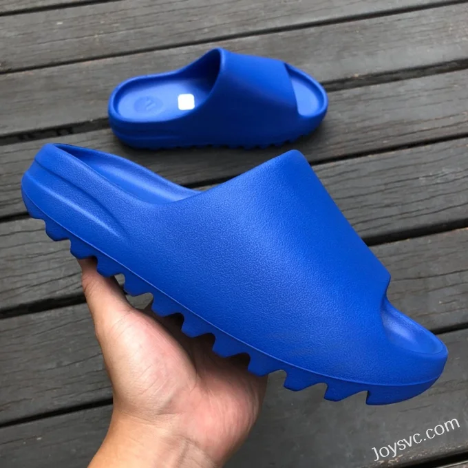 Adidas Yeezy Slide in Azure