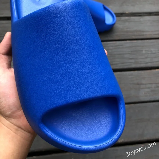 Adidas Yeezy Slide in Azure