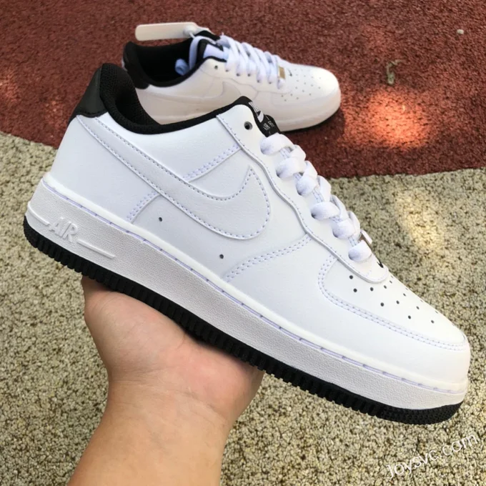 Nike Air Force 1 '07 Men's Low-Top Sneakers DR9867-102