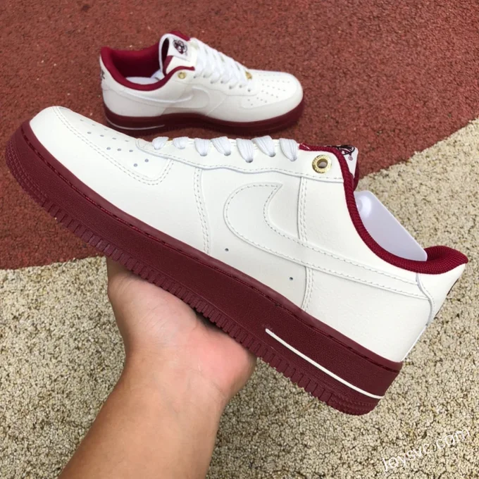 Nike Air Force 1 '07 SE Beige Red Low DQ7582-100