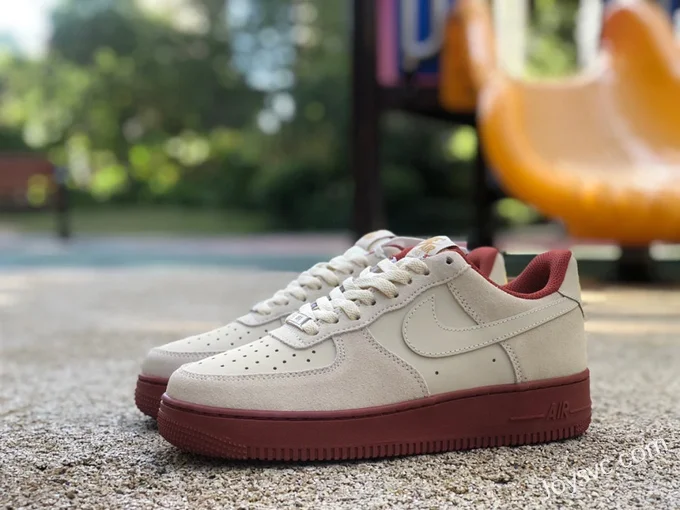 Nike Air Force 1 07 Beige Red Suede Low AA1391-111