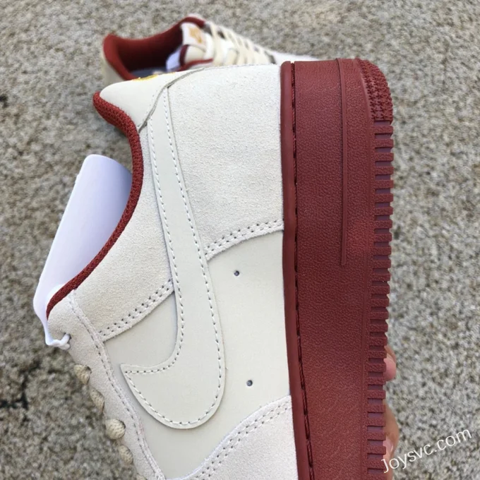 Nike Air Force 1 07 Beige Red Suede Low AA1391-111