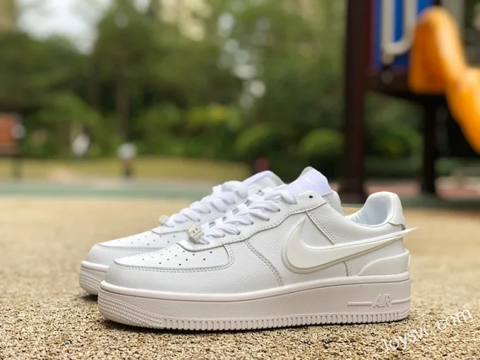 Nike Air Force 1 Low SP Low-Top Casual Sneakers DD8959-100