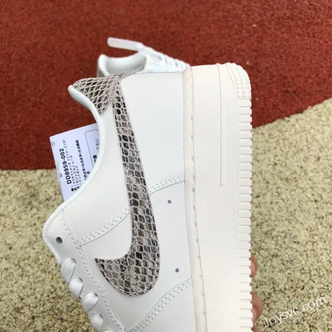 Nike Air Force 1 AF1 Snake Print Women's Low-Top Sneakers DD8959-002