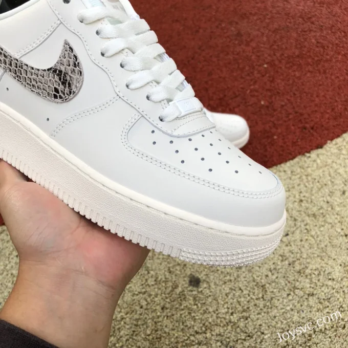 Nike Air Force 1 AF1 Snake Print Women's Low-Top Sneakers DD8959-002