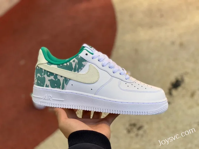 Nike Air Force 1 '07 LV8 Coconut Milk Neptune Green DX3365-100