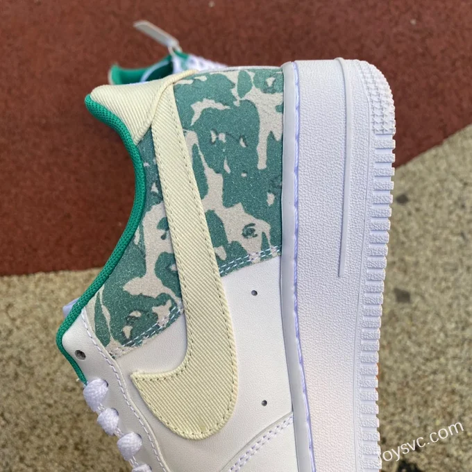 Nike Air Force 1 '07 LV8 Coconut Milk Neptune Green DX3365-100