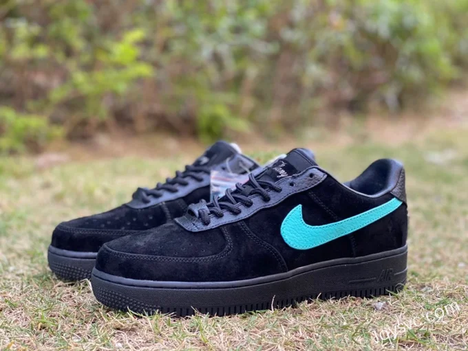 Tiffany & Co. x Nike Air Force 1 Low Black DZ1382