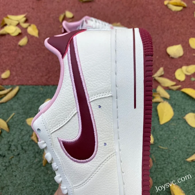 Nike Air Force 1 07 LX Low-Top Valentine's Day Cherry Sneakers FD4616-161