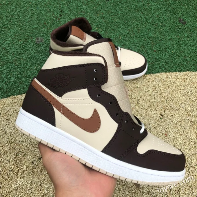 Air Jordan 1 Mid DO6699-200 Basalt Brown Retro Basketball Shoes