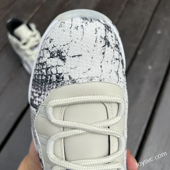 Air Jordan 11 Low White Snake CD6846-002