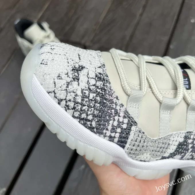 Air Jordan 11 Low White Snake CD6846-002